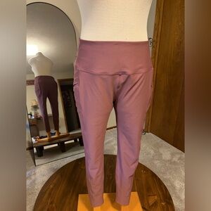 Eddie Bauer Women's XXL Mauve Leggings - Excellent condition